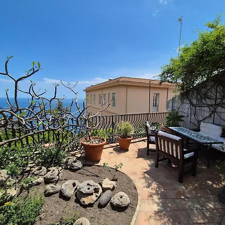 Casa Francesca Таормина